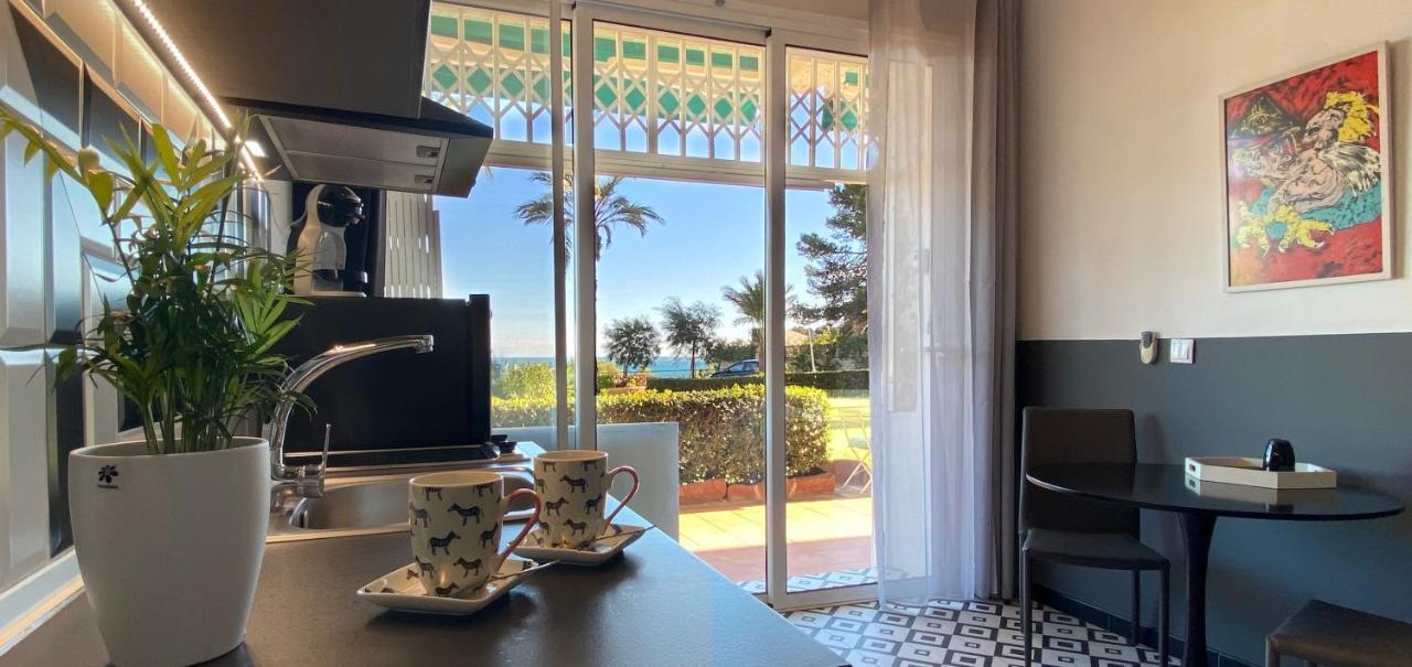 Sunrise Estudio Zebra, con vistas jardín y mar Miami Platja  Exterior foto